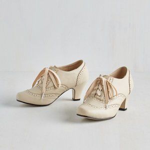 NIB Modcloth Dance Instead of Walking Heel Cream